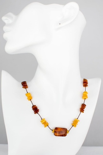 Naszyjnik z Bursztynami